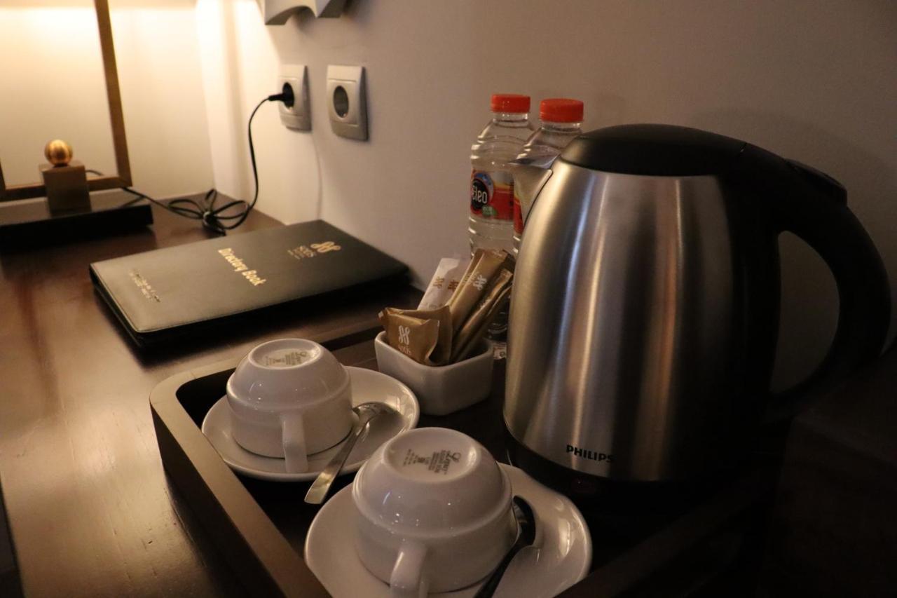 Sotis Hotel Kemang, Джакарта Экстерьер фото
