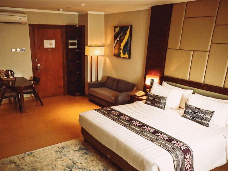 Sotis Hotel Kemang, Джакарта Экстерьер фото