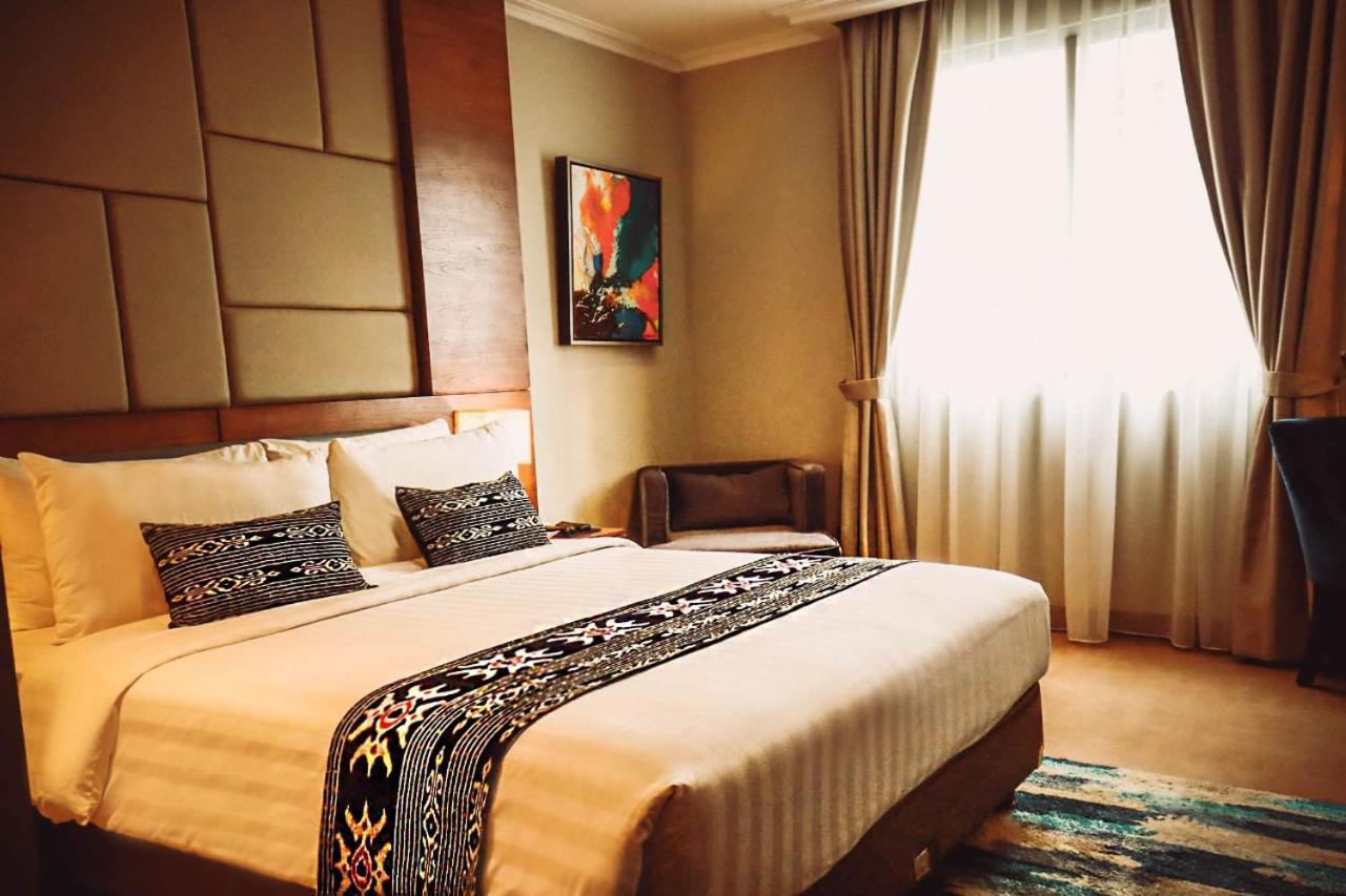 Sotis Hotel Kemang, Джакарта Экстерьер фото