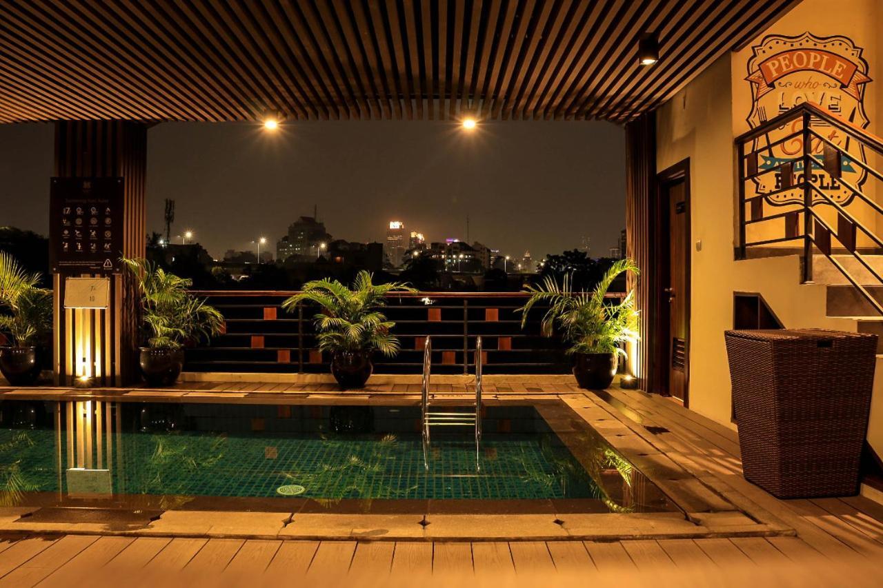 Sotis Hotel Kemang, Джакарта Экстерьер фото