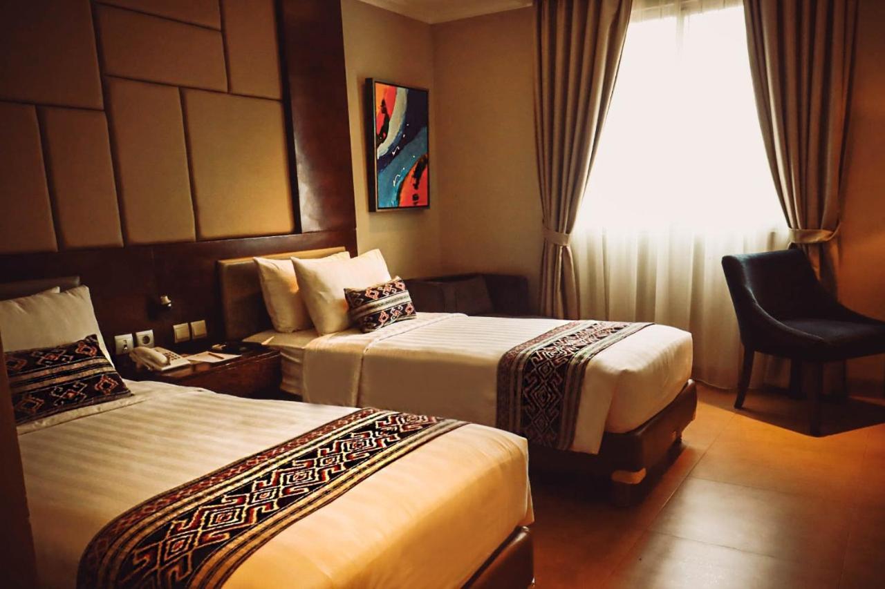 Sotis Hotel Kemang, Джакарта Экстерьер фото