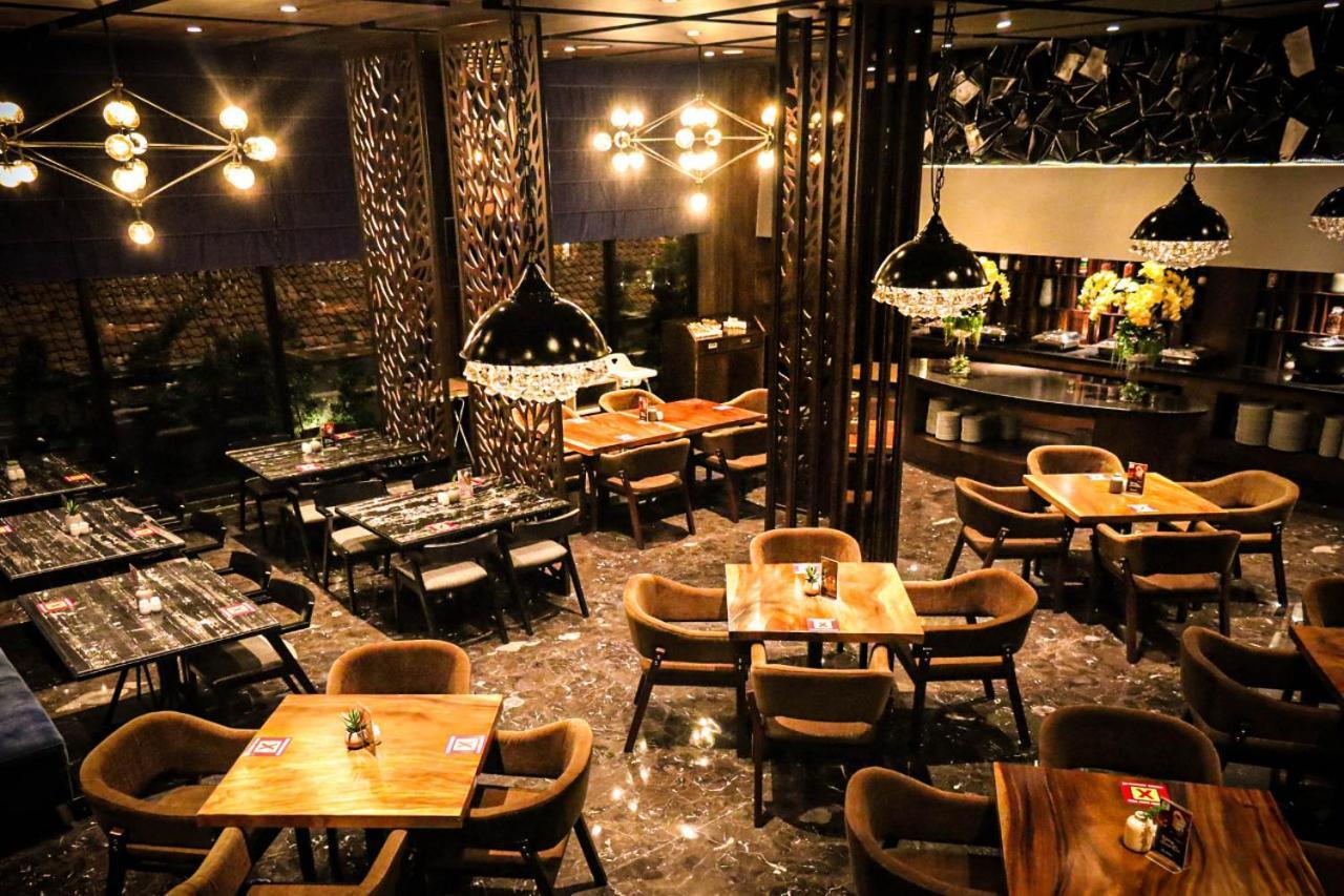 Sotis Hotel Kemang, Джакарта Экстерьер фото