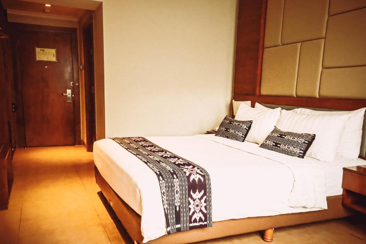 Sotis Hotel Kemang, Джакарта Экстерьер фото